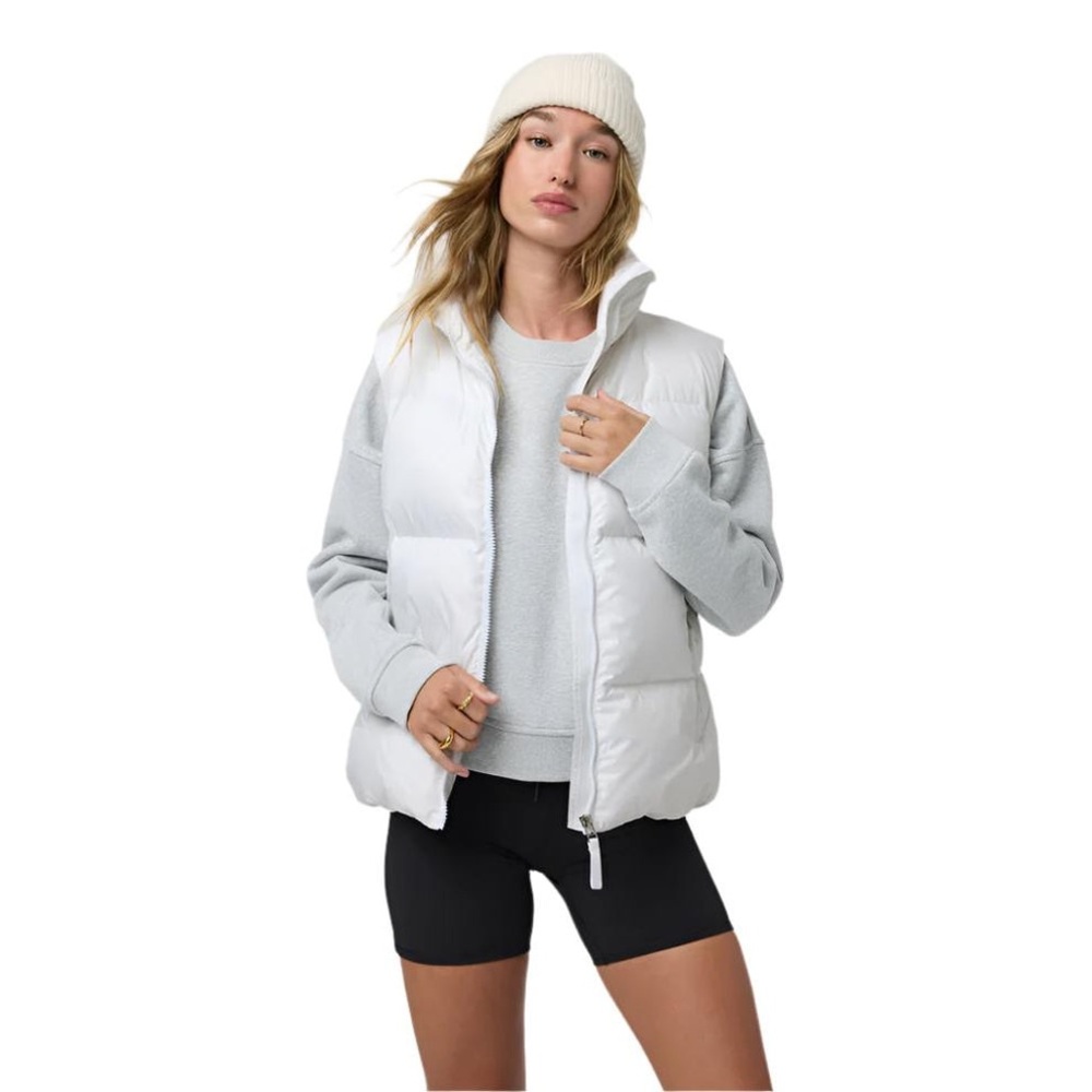 VUORI Hillside Down Vest in White